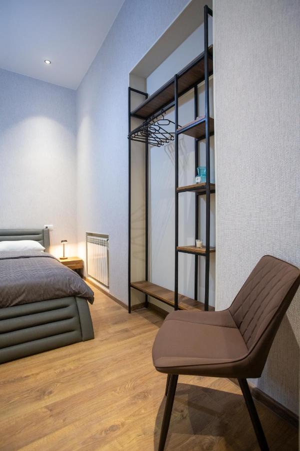 Nino'S Cosy Apartment Kutaisi Dış mekan fotoğraf