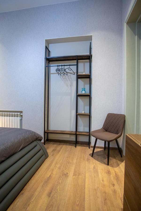 Nino'S Cosy Apartment Kutaisi Dış mekan fotoğraf
